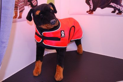 Manteau d'hiver pour très grand chien Tundra Shedrow K9 Rouge